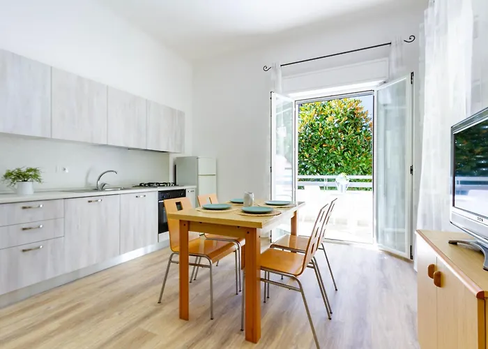 Rosa Int 3 - Myho Casa トルトレート